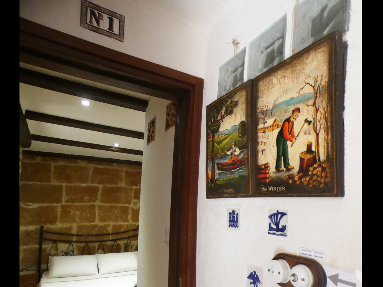 Casa Tosca Main Entrance door